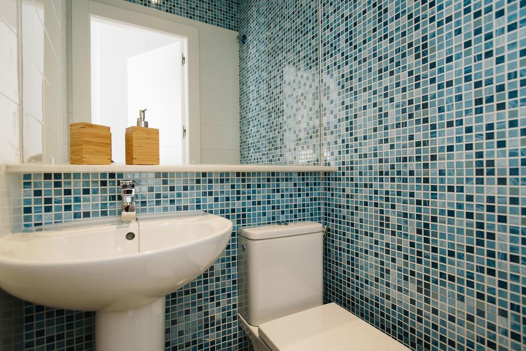 Hostly Acetres 2A-Penthouse In City Center-Fibre-Parking Opt Sevilla Exteriér fotografie